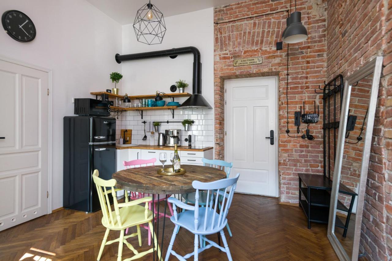 Discover Krakow Apartments - 3 Rakowicka St - Amazing Loft Near Main Station - Netflix المظهر الخارجي الصورة